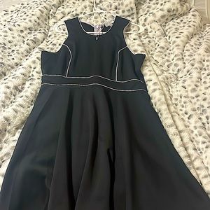 Cute black and white dress can wear it anywhere